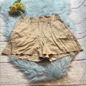 Gabrielle Union New York & Company Beige Paper Bag Shorts sz 6